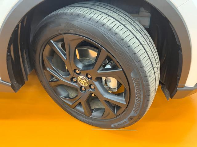 Ｃ−ＨＲＧ　モード　ネロ　セーフティプラスII衝突被害軽減ブレーキシステム　ドラレコ　クルーズコントロール　ステアリングスイッチ　電動パーキングブレーキ　ＵＳＢ接続端子　ＥＴＣ　Ｐスタートブラインドスポットモニター　キーフリー（神奈川県）の中古車