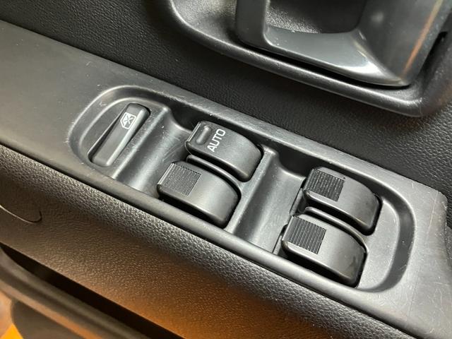 ハイゼットカーゴクルーズＳＡIII５段マニュアルシフト　サポカーＳワイド適合　両側スライドドア　オーディオ　エアコン　ＥＴＣ　パワーウインドウ　パワーステアリング　キーレス（神奈川県）の中古車