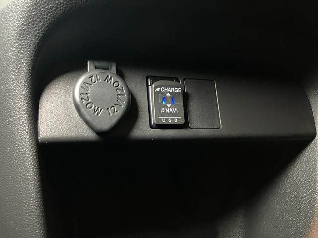 ムーヴキャンバスＸメイクアップリミテッド　ＳＡIIIサポカーＳワイド適合　ドラレコ　パノラマモニター対応　ステアリングスイッチ　両側オートスライドドア　Ｐスタート　オートハイビーム　ＥＴＣ　置きラクボックス　キーフリー（神奈川県）の中古車