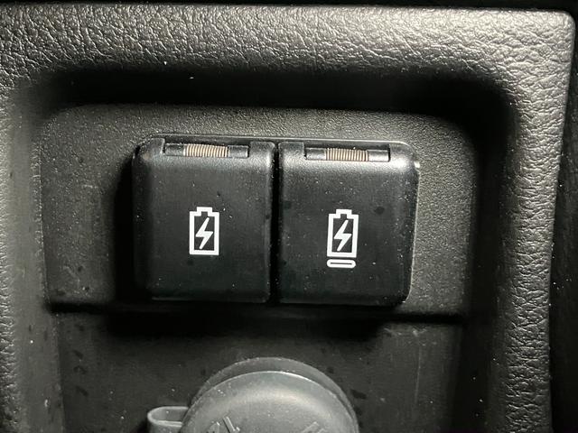 ソリオバンディットハイブリッドＭＶ周囲カメラ　両側オートスライドドア　スズキコネクト　ＵＳＢ接続端子　　ＥＴＣ　カメラ　両側オートスライドドア　ＵＳＢ接続端子　追従機能付きＡＣＣ　ＥＴＣ　電動パーキングブレーキ　スズキコネクト（神奈川県）の中古車