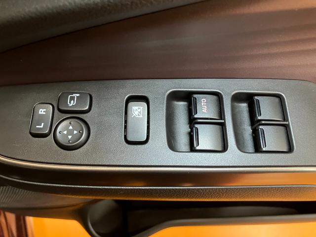 ソリオバンディットハイブリッドＭＶ周囲カメラ　両側オートスライドドア　スズキコネクト　ＵＳＢ接続端子　　ＥＴＣ　カメラ　両側オートスライドドア　ＵＳＢ接続端子　追従機能付きＡＣＣ　ＥＴＣ　電動パーキングブレーキ　スズキコネクト（神奈川県）の中古車