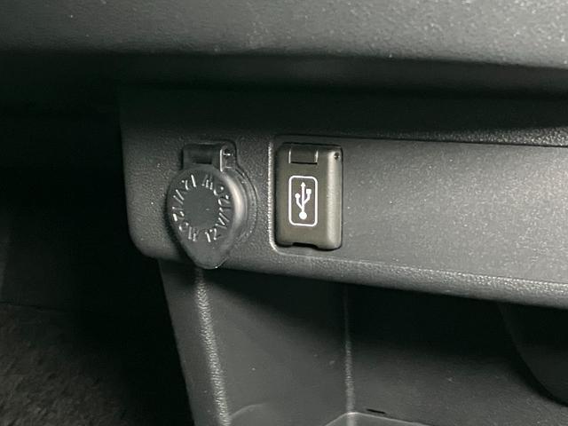 ブーンスタイル　ブラックリミテッド　ＳＡIIIサポカーＳワイド適合　ドラレコ　パノラマモニター対応　ステアリングスイッチ　アイドリングストップ　コーナーセンサー　オートハイビーム　横滑り防止機能　誤発進抑制機能　ＵＳＢ接続端子　キーフリー（神奈川県）の中古車