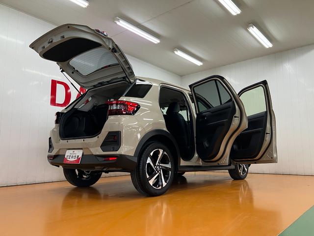 ロッキープレミアムG HEVサポカーSワイド適合 ハイブリッド車 電動パーキングブレーキ パノラマモニター対応 USB接続端子 ステアリングスイッチ 全車速追従機能付ACC シートヒーター S−ペダル コーナーセンサー(神奈川県)の中古車