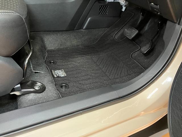 ロッキープレミアムG HEVサポカーSワイド適合 ハイブリッド車 電動パーキングブレーキ パノラマモニター対応 USB接続端子 ステアリングスイッチ 全車速追従機能付ACC シートヒーター S−ペダル コーナーセンサー(神奈川県)の中古車