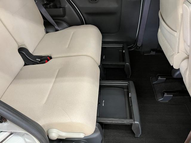 ムーヴキャンバスＧメイクアップリミテッド　ＳＡIIIサポカーＳワイド適合　ドラレコ　パノラマモニター対応　両側オートスライドドア　ステアリングスイッチ　Ｐスタート　アイドリングストップ　オートハイビーム　ＥＴＣ　置きラクボックス　キーフリー（神奈川県）の中古車