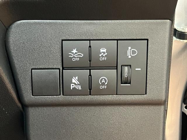 ハイゼットカーゴＤＸサポカーＳワイド適合　ラジオ　エアコン　アクセサリーソケット　コーナーセンサー　アイドリングストップ　光軸調整ダイヤル　横滑り防止機能　誤発進抑制機能　パワーウインドウ　キーレス（神奈川県）の中古車