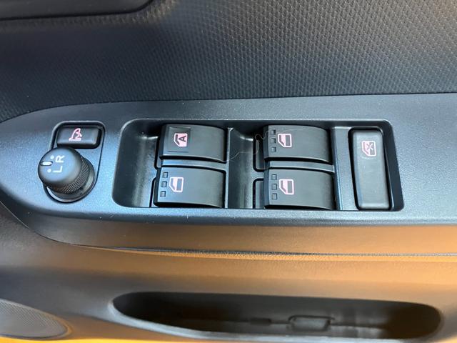 ミライースX SAIIIサポカーSワイド適合 エアコン コーナーセンサー 光軸調整ダイヤル オートハイビーム アイドリングストップ 横滑り防止機能 誤発進抑制機能 電動格納ミラー パワーウインドウ Bカメラ キーレス(神奈川県)の中古車