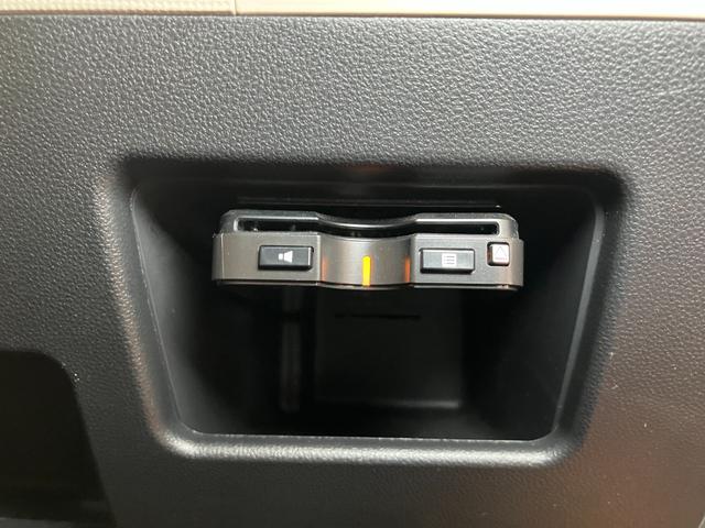 ムーヴキャンバスＸリミテッドメイクアップ　ＳＡIIスマアシ　両側オートスライドドア　Ｂカメラ　　ディスプレイオーディオ　ステアリングスイッチ　ＥＴＣ　Ｐスタート　アイドリングストップ　電動格納ミラー　置きラクボックス　キーフリー（神奈川県）の中古車