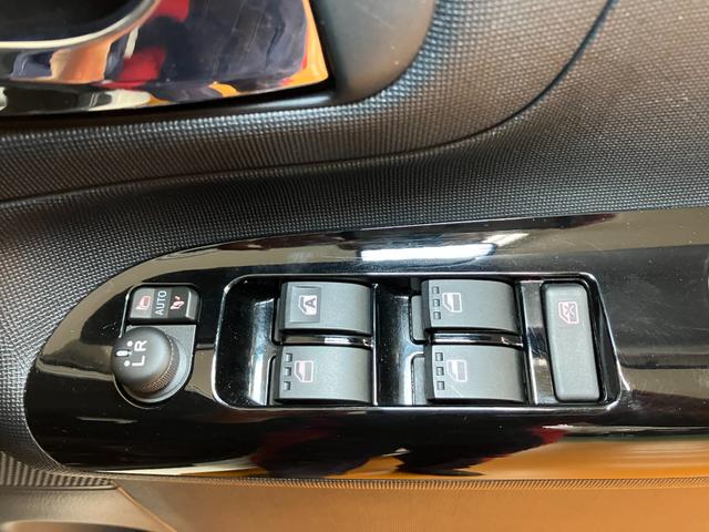 ムーヴキャンバスＸブラックアクセントリミテッド　ＳＡIIIサポカーＳワイド適合　両側オートスライドドア　ドラレコ　パノラマモニター対応　ステアリングスイッチ　ＵＳＢ接続端子　Ｐスタート　オートハイビーム　ＥＴＣ　置きラクボックス　キーフリー（神奈川県）の中古車