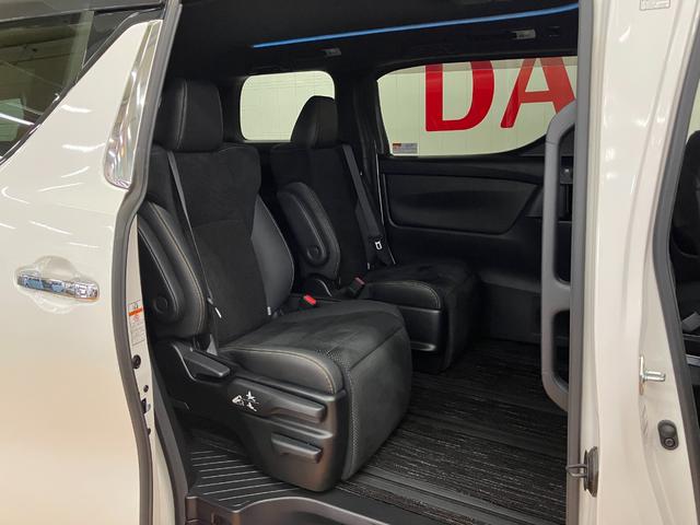 アルファード２．５Ｓ　タイプゴールド衝突被害軽減ブレーキシステム　ドラレコ　全周囲カメラ　後席モニター　１００Ｖ電源ソケット　ＨＤＭＩ接続端子　クルーズコントロール　ＳＯＳスイッチ　両側オートスライドドア　電動パーキングブレーキ（神奈川県）の中古車