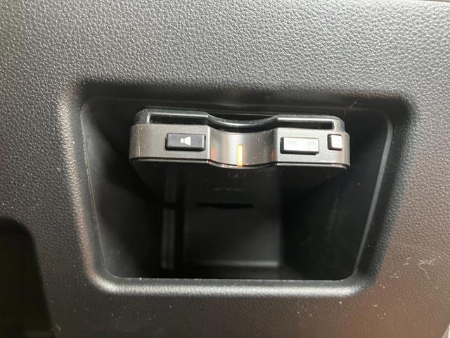 ムーヴキャンバスＧメイクアップ　ＳＡIIスマアシ　Ｂカメラ　両側オートスライドドア　ステアリングスイッチ　オートエアコン　Ｐスタート　アイドリングストップ　ＥＴＣ　置きラクボックス　パノラマモニター対応　キーフリー（神奈川県）の中古車