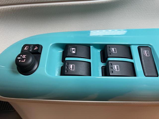 ムーヴキャンバスＧメイクアップ　ＳＡIIスマアシ　Ｂカメラ　両側オートスライドドア　ステアリングスイッチ　オートエアコン　Ｐスタート　アイドリングストップ　ＥＴＣ　置きラクボックス　パノラマモニター対応　キーフリー（神奈川県）の中古車