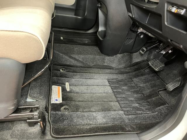 ムーヴキャンバスＧメイクアップ　ＳＡIIスマアシ　Ｂカメラ　両側オートスライドドア　ステアリングスイッチ　オートエアコン　Ｐスタート　アイドリングストップ　ＥＴＣ　置きラクボックス　パノラマモニター対応　キーフリー（神奈川県）の中古車