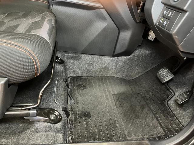 タフトＧターボサポカーＳワイド適合　ドラレコ　スカイフィールトップ　電動パーキングブレーキ　全車速追従機能付ＡＣＣ　ステアリングスイッチ　シートヒーター　ＵＳＢ接続端子　Ｐスタート　コーナーセンサー（神奈川県）の中古車