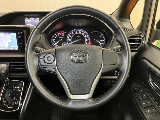 エスクァイアＸｉ３列シート　ドラレコ　Ｂカメラ　ステアリングスイッチ　Ｐスタート　片側オートスライドドア　Ｐスタート　アイドリングストップ　ＥＴＣ　ダブルエアコン　キーフリー（神奈川県）の中古車