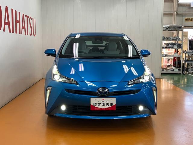 プリウスＳツーリングセレクション衝突被害軽減ブレーキシステム　ハイブリッド　ドラレコ　クルーズコントロール　ステアリングスイッチ　Ｂカメラ　Ｐスタート　オートハイビーム　ＥＴＣ　シートヒーター　キーフリー（神奈川県）の中古車