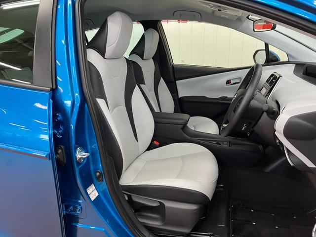 プリウスＳツーリングセレクション衝突被害軽減ブレーキシステム　ハイブリッド　ドラレコ　クルーズコントロール　ステアリングスイッチ　Ｂカメラ　Ｐスタート　オートハイビーム　ＥＴＣ　シートヒーター　キーフリー（神奈川県）の中古車