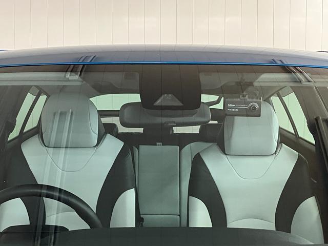 プリウスＳツーリングセレクション衝突被害軽減ブレーキシステム　ハイブリッド　ドラレコ　クルーズコントロール　ステアリングスイッチ　Ｂカメラ　Ｐスタート　オートハイビーム　ＥＴＣ　シートヒーター　キーフリー（神奈川県）の中古車