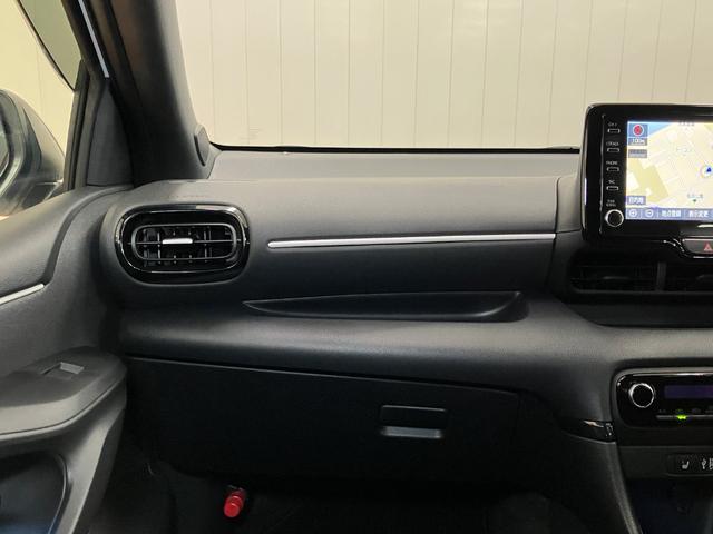 ヤリスハイブリッドＺ衝突被害軽減ブレーキシステム　Ｂカメラ　レーダークルーズコントロール　Ｐスタート　ＥＴＣ　マルチメディアオーディオ　ＵＳＢ接続端子　シートヒーター　ＳＯＳスイッチ（神奈川県）の中古車