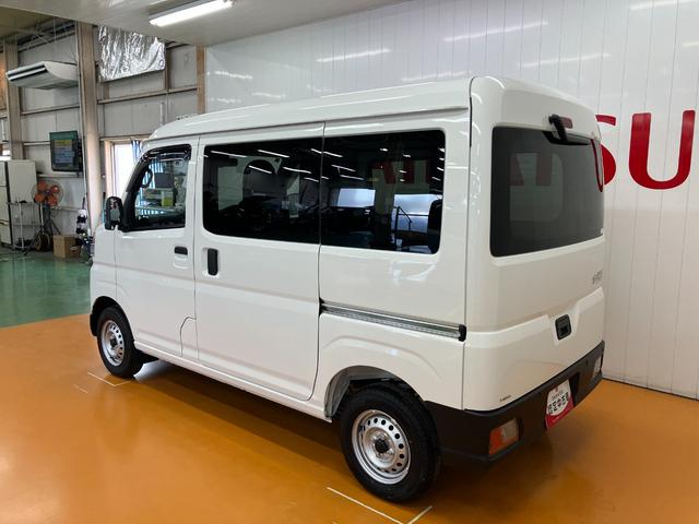 ハイゼットカーゴDXサポカーSワイド適合 ラジオ エアコン アクセサリーソケット コーナーセンサー アイドリングストップ 光軸調整ダイヤル 横滑り防止機能 誤発進抑制機能 パワーウインドウ キーレス(神奈川県)の中古車