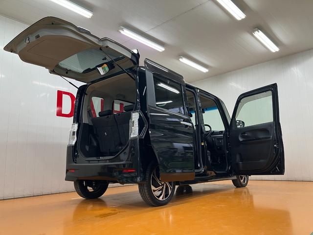 タントカスタムＲＳ　トップエディションＳＡIIIサポカーＳワイド適合　ドラレコ　ミラクルオープンドア　両側オートスライドドア　ステアリングスイッチ　ＵＳＢ接続端子　Ｐスタート　運転席シートヒーター　オートハイビーム　キーフリー（神奈川県）の中古車