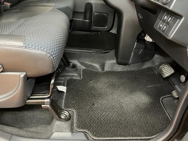 タントカスタムＲＳサポカーＳワイド適合　ミラクルオープンドア　両側オートスライドドア　パノラマモニター対応　電動パーキングブレーキ　ステアリングスイッチ　シートヒーター　オートエアコン　コーナーセンサー　キーフリー（神奈川県）の中古車