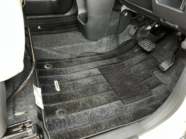 ムーヴキャンバスＸリミテッドメイクアップ　ＳＡIIスマアシ　ドラレコ　両側オートスライドドア　ステアリングスイッチ　オートエアコン　Ｐスタート　アイドリングストップ　横滑り防止機能　誤発進抑制機能　電動格納ミラー　置きラクボックス　キーフリー（神奈川県）の中古車