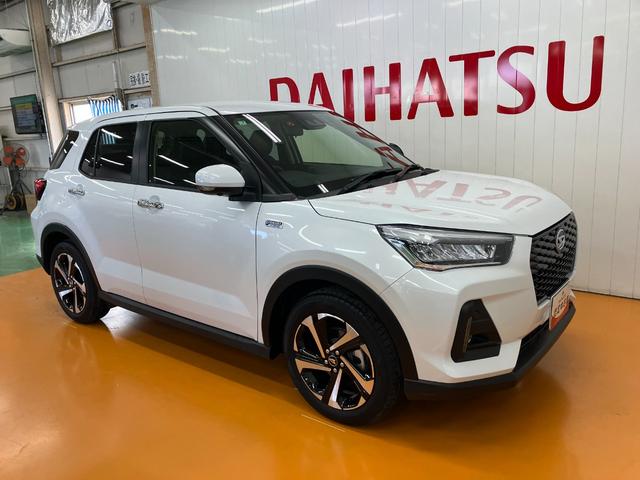 ロッキープレミアムG HEVサポカーSワイド適合 ハイブリッド車 電動パーキングブレーキ USB接続端子 ステアリングスイッチ 全車速追従機能付ACC シートヒーター パノラマモニター対応 S−ペダル コーナーセンサー(神奈川県)の中古車