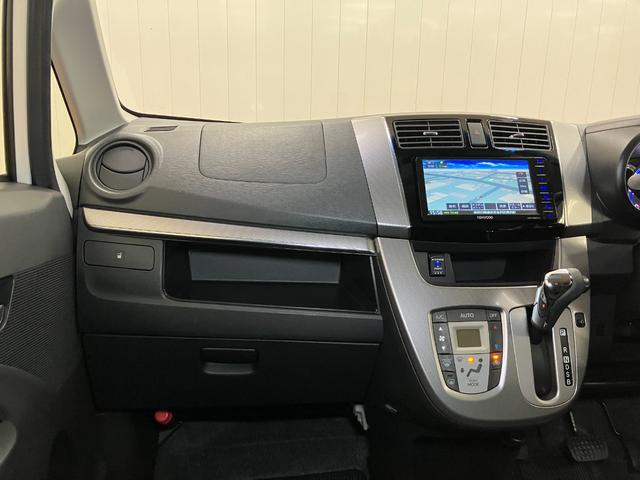 ムーヴカスタム　Ｘリミテッド　ＳＡドラレコ　Ｂカメラ　オートエアコン　ＵＳＢ接続端子　Ｐスタート　エコアイドル　横滑り防止機能　誤発進抑制機能　ＥＴＣ　電動格納ミラー　パワーウインドウ　キーフリー（神奈川県）の中古車