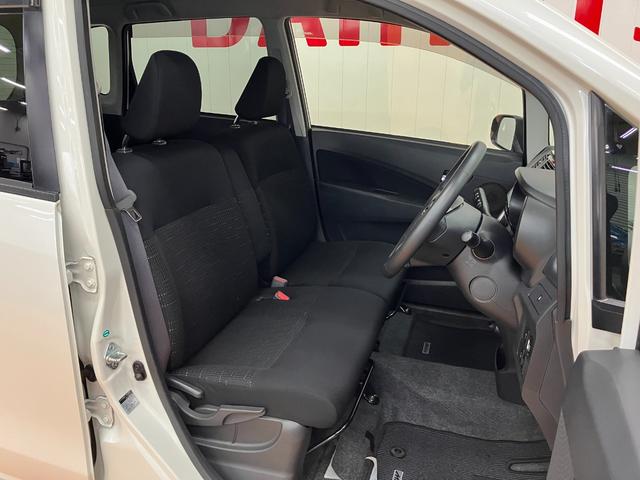 ムーヴカスタム　Ｘリミテッド　ＳＡドラレコ　Ｂカメラ　オートエアコン　ＵＳＢ接続端子　Ｐスタート　エコアイドル　横滑り防止機能　誤発進抑制機能　ＥＴＣ　電動格納ミラー　パワーウインドウ　キーフリー（神奈川県）の中古車