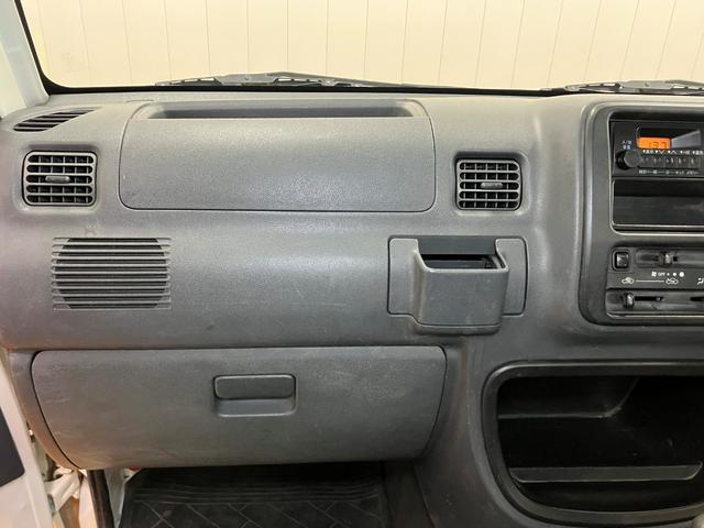 ハイゼットトラックエアコン・パワステ　スペシャル４ＷＤ　三方開　ラジオ　エアコン　光軸調整ダイヤル　パワーステアリング　荷台作業灯（神奈川県）の中古車