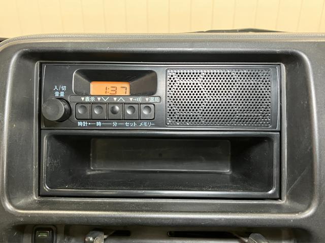 ハイゼットトラックエアコン・パワステ　スペシャル４ＷＤ　三方開　ラジオ　エアコン　光軸調整ダイヤル　パワーステアリング　荷台作業灯（神奈川県）の中古車