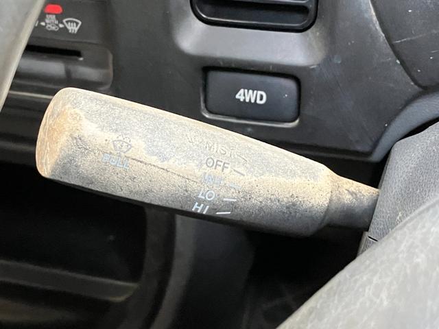 ハイゼットトラックエアコン・パワステ　スペシャル４ＷＤ　三方開　ラジオ　エアコン　光軸調整ダイヤル　パワーステアリング　荷台作業灯（神奈川県）の中古車