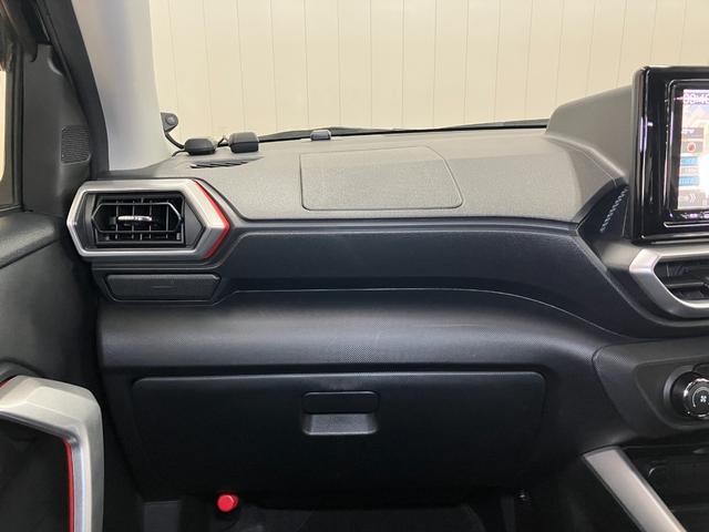 ロッキーＸ　ＨＥＶ　ハイブリッド　電動パーキングブレーキサポカーＳワイド適合　ドラレコ　ハイブリッド車　パノラマモニター対応　電動パーキングブレーキ　ＵＳＢ接続端子　ステアリングスイッチ　　シートヒーター　Ｓ−ペダル　コーナーセンサー　キーフリー（神奈川県）の中古車