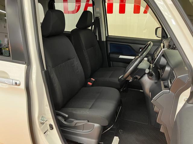 トールカスタムＧ　ターボ　ＳＡIII　パノラマモニター対応サポカーＳワイド適合　パノラマモニター対応　クルーズコントロール　両側オートスライドドア　ＵＳＢ接続端子　Ｐスタート　オートハイビーム　コーナーセンサー　ＥＴＣ　キーフリー（神奈川県）の中古車