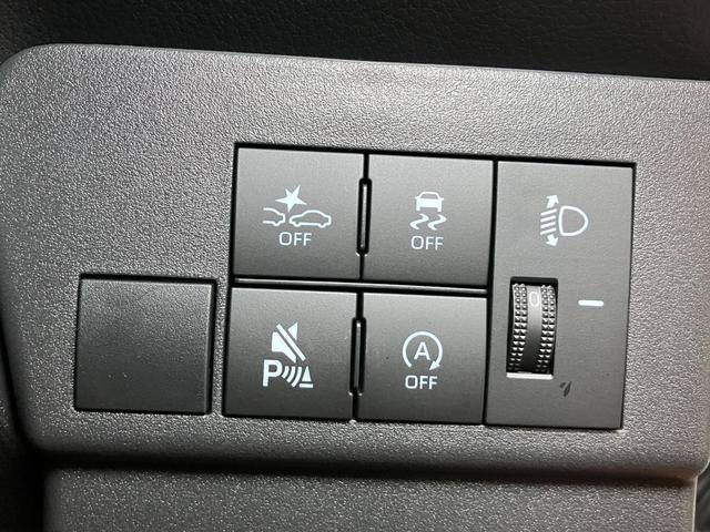 ハイゼットカーゴＤＸサポカーＳワイド適合　ラジオ　エアコン　アクセサリーソケット　コーナーセンサー　アイドリングストップ　光軸調整ダイヤル　横滑り防止機能　誤発進抑制機能　パワーウインドウ　キーレス（神奈川県）の中古車