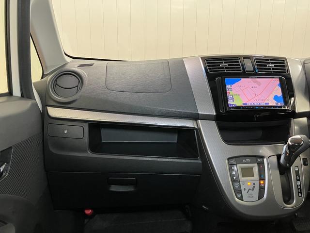 ムーヴカスタム　ＲＳＭＯＭＯ製ステアリングホイール　オートエアコン　ナビ　Ｐスタート　エコアイドル　電動格納ミラー　パワーウインドウ　キーフリー（神奈川県）の中古車