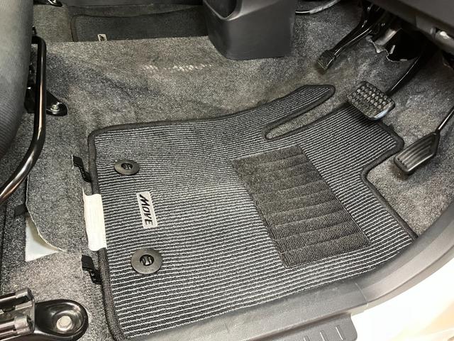 ムーヴカスタム　ＲＳＭＯＭＯ製ステアリングホイール　オートエアコン　ナビ　Ｐスタート　エコアイドル　電動格納ミラー　パワーウインドウ　キーフリー（神奈川県）の中古車