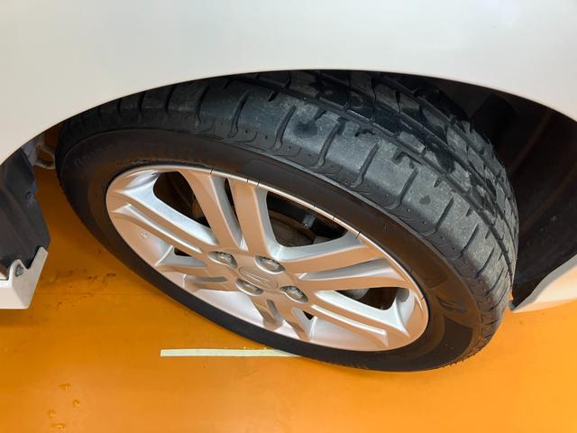 ムーヴカスタム　ＲＳＭＯＭＯ製ステアリングホイール　オートエアコン　ナビ　Ｐスタート　エコアイドル　電動格納ミラー　パワーウインドウ　キーフリー（神奈川県）の中古車