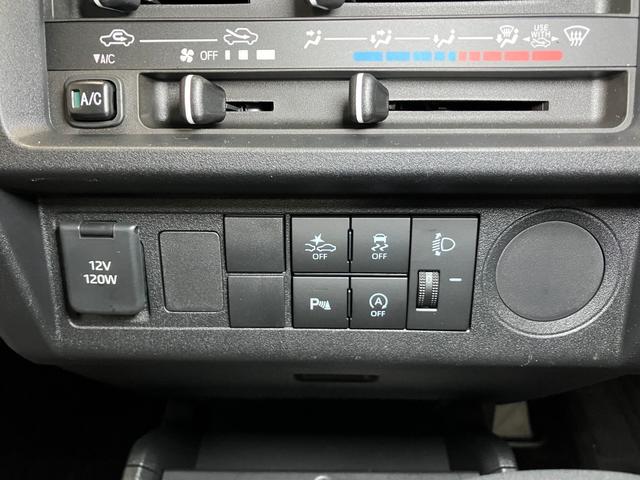 ハイゼットトラックスタンダード　コーナーセンサー　アイドリングストップサポカーＳワイド適合　三方開　エアコン　コーナーセンサー　アイドリングストップ　誤発進抑制機能　アクセサリーソケット　横滑り防止機能　光軸調整ダイヤル（神奈川県）の中古車