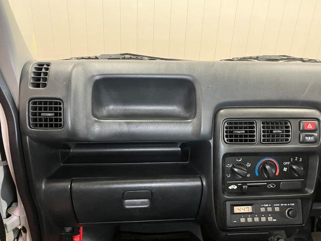 アクティトラックＳＤＸ三方開　５段マニュアルシフト　荷台作業灯　送風機　光軸調整ダイヤル　パワーステアリング（神奈川県）の中古車