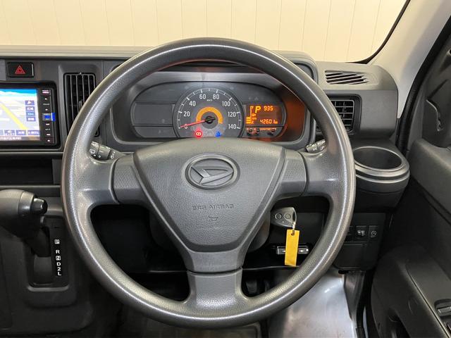 ハイゼットカーゴデラックスＳＡIIIサポカーＳワイド適合　ドラレコ　両側スライドドア　ナビ　エアコン　ＵＳＢ接続端子　ＥＴＣ　アイドリングストップ　オートハイビーム　横滑り防止機能　誤発進抑制機能　キーレス（神奈川県）の中古車