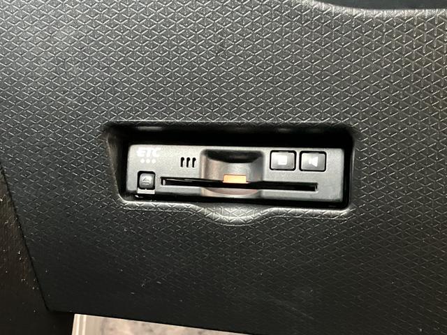 タントカスタムＲＳ　ナビ　ドラレコ　ＥＴＣ　パノラマモニター対応サポカーＳワイド適合　ミラクルオープンドア　両側オートスライドドア　パノラマモニター対応　全車速追従機能付ＡＣＣ　電動パーキングブレーキ　ステアリングスイッチ　シートヒーター　コーナーセンサー（神奈川県）の中古車