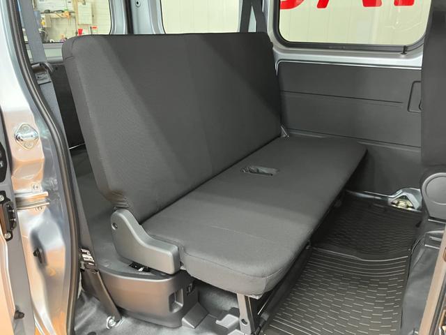 ハイゼットカーゴDX スマートアシスト コーナーセンサー エアコンサポカーSワイド適合 ラジオ エアコン アクセサリーソケット コーナーセンサー アイドリングストップ 光軸調整ダイヤル 横滑り防止機能 誤発進抑制機能 パワーウインドウ(神奈川県)の中古車