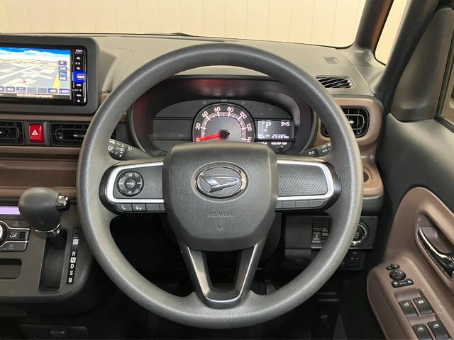 ムーヴキャンバスセオリーＸ　ＥＴＣ　ＵＳＢ接続端子　両側オートスライドドアサポカーＳワイド適合　ＵＳＢ接続端子　両側オートスライドドア　Ｐスタート　コーナーセンサー　アイドリングストップ　横滑り防止機能　誤発進抑制機能　ＥＴＣ　電動格納ミラー　キーフリー（神奈川県）の中古車