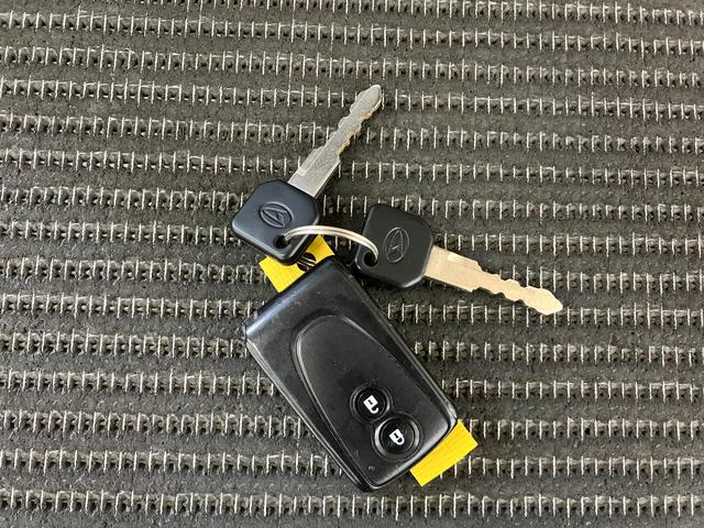 ミライースＧ　ＳＡ　社外ナビ　ＥＴＣスマアシ　Ｂカメラ　オートエアコン　Ｐスタート　エコアイドル　横滑り防止機能　誤発進抑制機能　ＥＴＣ　電動格納ミラー　パワーウインドウ　キーフリー（神奈川県）の中古車