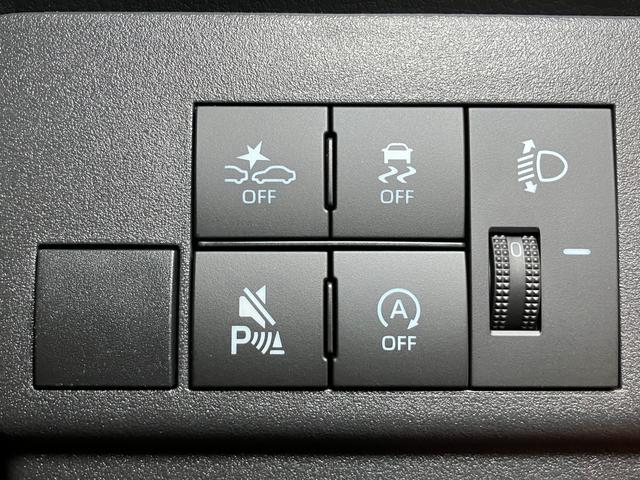 ハイゼットカーゴＤＸサポカーＳワイド適合　ラジオ　エアコン　アクセサリーソケット　コーナーセンサー　アイドリングストップ　光軸調整ダイヤル　横滑り防止機能　誤発進抑制機能　パワーウインドウ　キーレス（神奈川県）の中古車