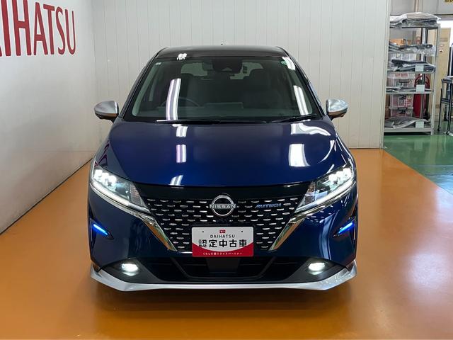 ノートＸ　純正ナビ　ＵＳＢ接続端子　ワイヤレス充電器衝突被害軽減ブレーキシステム　ドラレコ　全周囲カメラ　ステアリングスイッチ　ＵＳＢ接続端子　ワイヤレス充電器　電動パーキングブレーキ　ＳＯＳスイッチ　デジタルインナーミラー　ＥＴＣ　キーフリー（神奈川県）の中古車