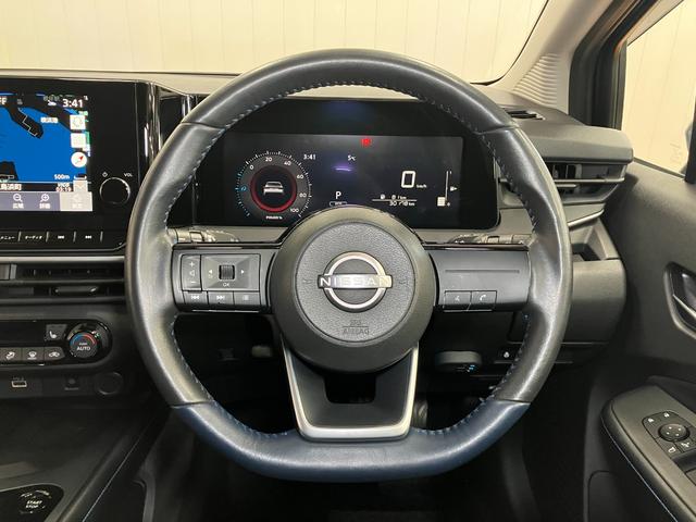 ノートＸ　純正ナビ　ＵＳＢ接続端子　ワイヤレス充電器衝突被害軽減ブレーキシステム　ドラレコ　全周囲カメラ　ステアリングスイッチ　ＵＳＢ接続端子　ワイヤレス充電器　電動パーキングブレーキ　ＳＯＳスイッチ　デジタルインナーミラー　ＥＴＣ　キーフリー（神奈川県）の中古車