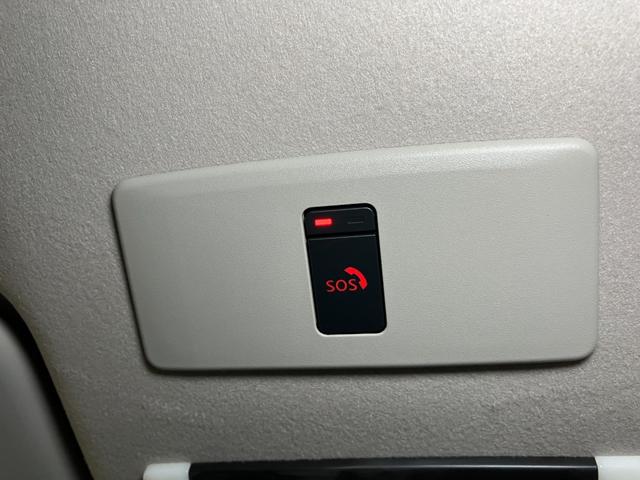 ノートＸ　純正ナビ　ＵＳＢ接続端子　ワイヤレス充電器衝突被害軽減ブレーキシステム　ドラレコ　全周囲カメラ　ステアリングスイッチ　ＵＳＢ接続端子　ワイヤレス充電器　電動パーキングブレーキ　ＳＯＳスイッチ　デジタルインナーミラー　ＥＴＣ　キーフリー（神奈川県）の中古車